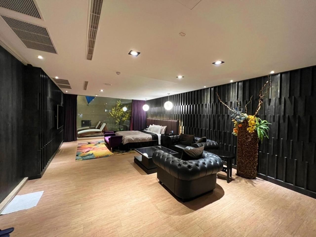 Aquarius Motel Taichung Exterior foto